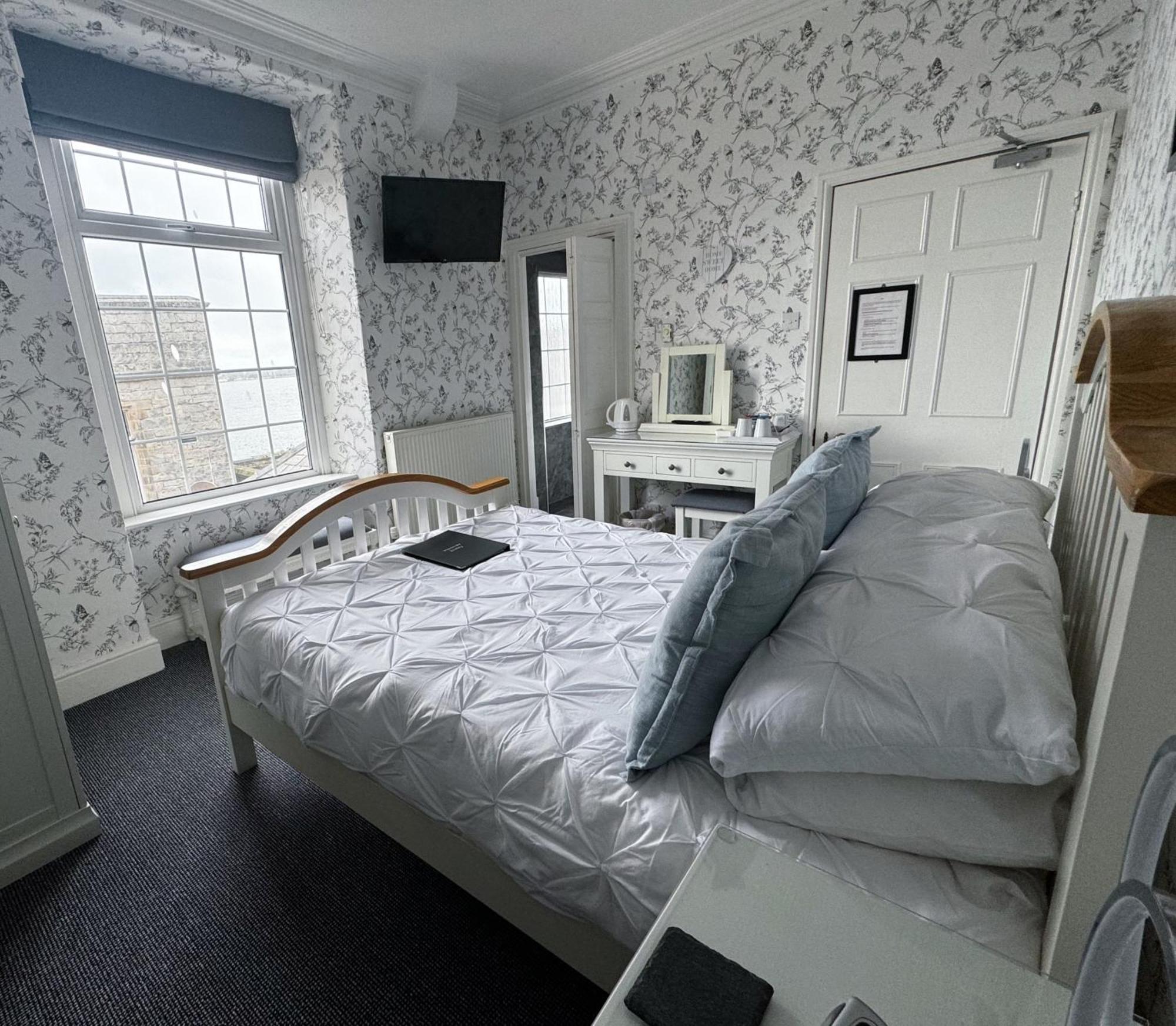 Caer Menai Hotel Карнарфон Екстериор снимка